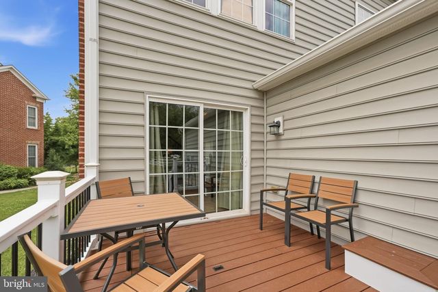 20789 RED CEDAR DR, Leesburg, VA 20175