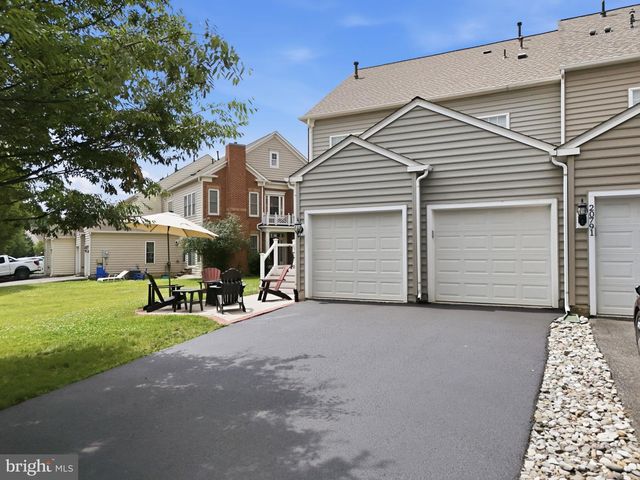 20789 RED CEDAR DR, Leesburg, VA 20175