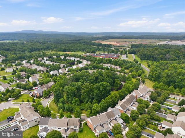 20789 RED CEDAR DR, Leesburg, VA 20175