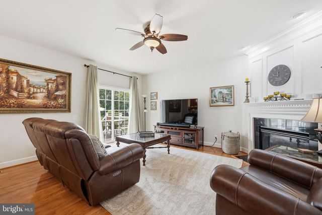 20789 RED CEDAR DR, Leesburg, VA 20175