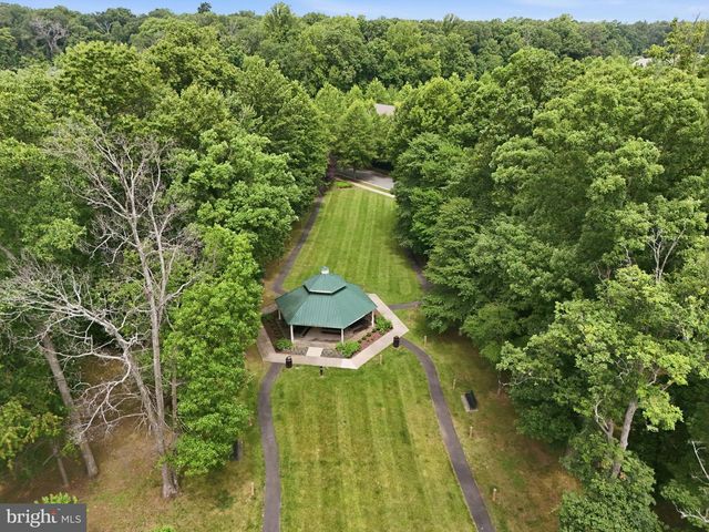 20789 RED CEDAR DR, Leesburg, VA 20175