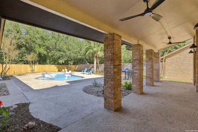 3764 HUNTERS CIR, San Antonio, TX 78230