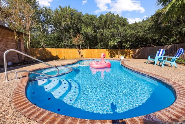 3764 HUNTERS CIR, San Antonio, TX 78230