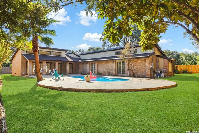 3764 HUNTERS CIR, San Antonio, TX 78230