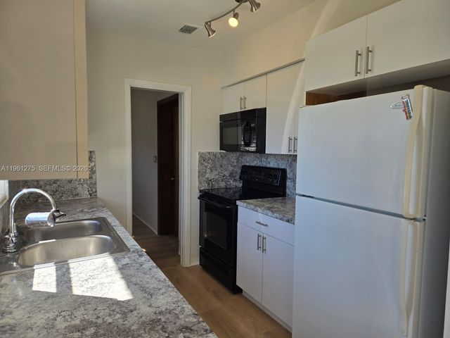 14842 SW 297th Ter 14842, Homestead, FL 33033