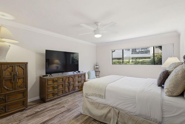 591 S Sierra 42, Solana Beach, CA 92075