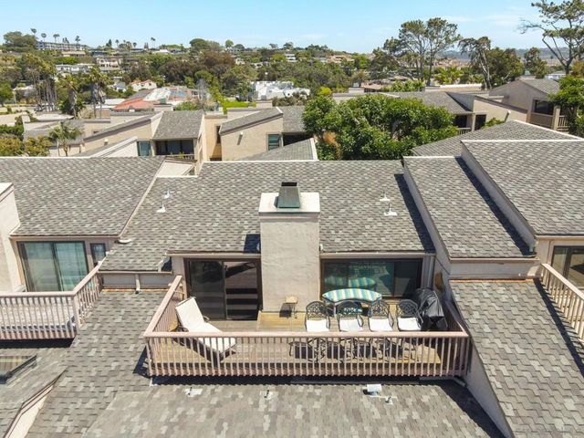 591 S Sierra 42, Solana Beach, CA 92075