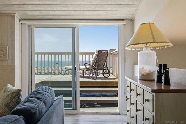 591 S Sierra 42, Solana Beach, CA 92075