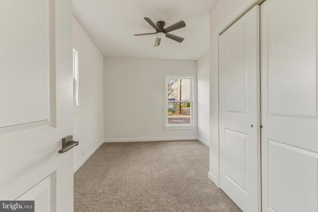 110 WASHINGTON AVE, Williamstown, NJ 08094