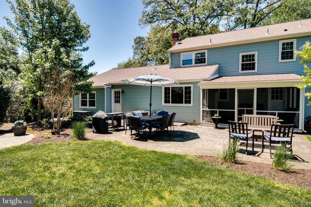 39 SCHOOLHOUSE DR, Medford, NJ 08055