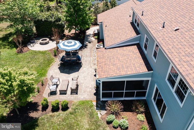 39 SCHOOLHOUSE DR, Medford, NJ 08055