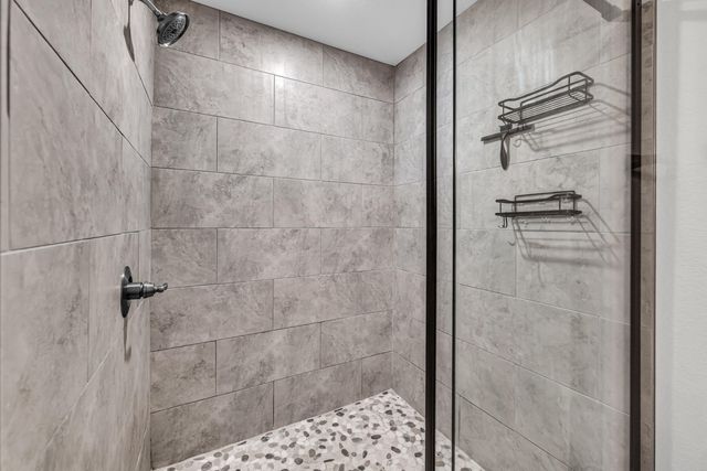 2322 Dawt Mill Drive, West Plains, MO 65775