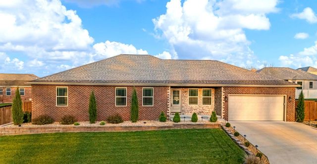 2322 Dawt Mill Drive, West Plains, MO 65775