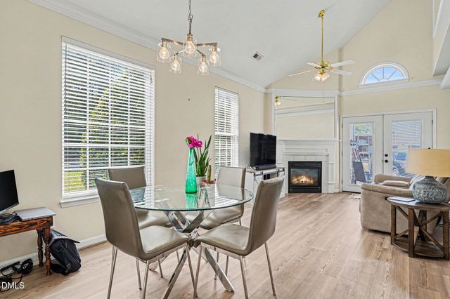 201 Commons Drive, Holly Springs, NC 27540