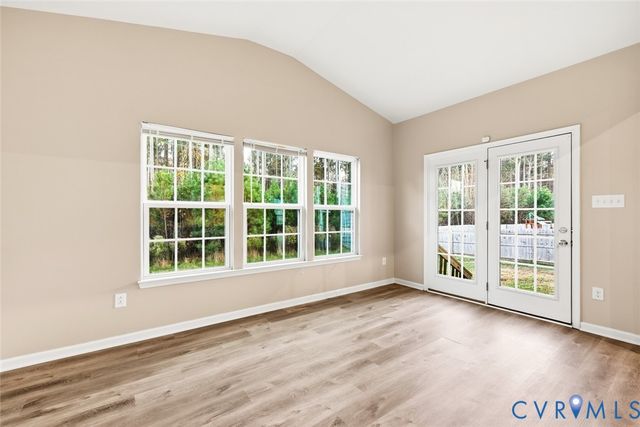 5860 Heathers Crossing Dr, Chesterfield, VA 23832