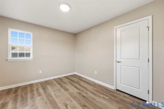 5860 Heathers Crossing Dr, Chesterfield, VA 23832