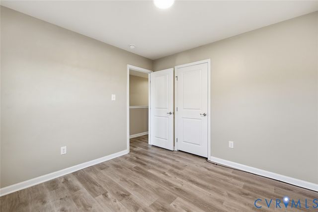 5860 Heathers Crossing Dr, Chesterfield, VA 23832