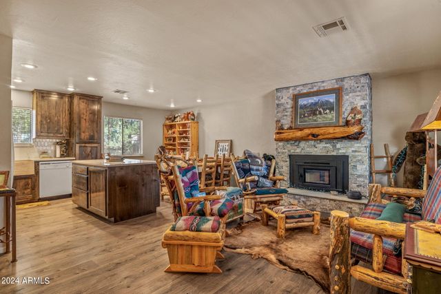 2029 Moccasin Circle, Overgaard, AZ 85933