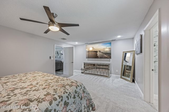 2554 Kumquat Street NE, Palm Bay, FL 32905