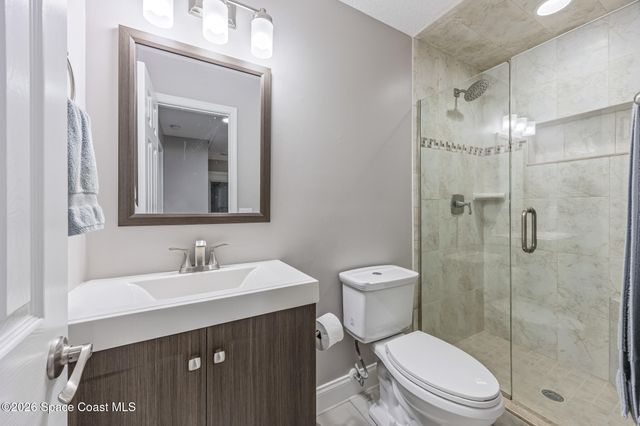 2554 Kumquat Street NE, Palm Bay, FL 32905