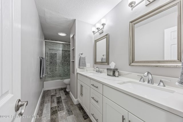 2554 Kumquat Street NE, Palm Bay, FL 32905