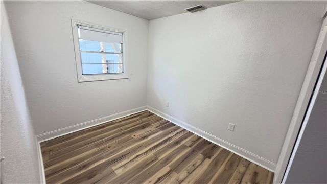 5625 5TH STREET, Zephyrhills, FL 33542