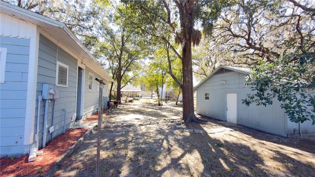 5625 5TH STREET, Zephyrhills, FL 33542