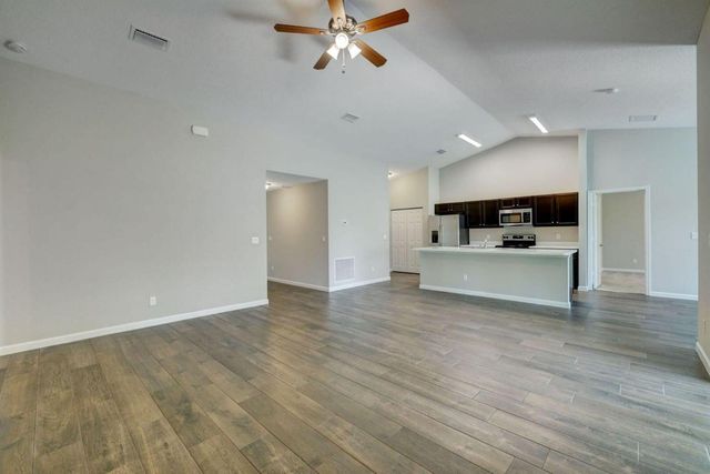 5314 NW Milner Drive, Port St. Lucie, FL 34983