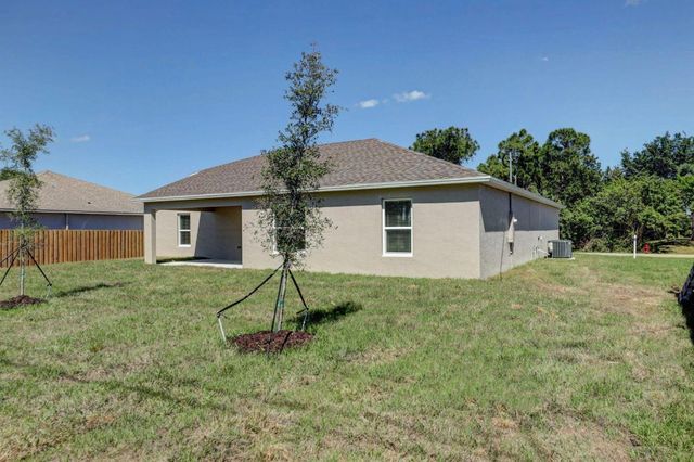 5314 NW Milner Drive, Port St. Lucie, FL 34983