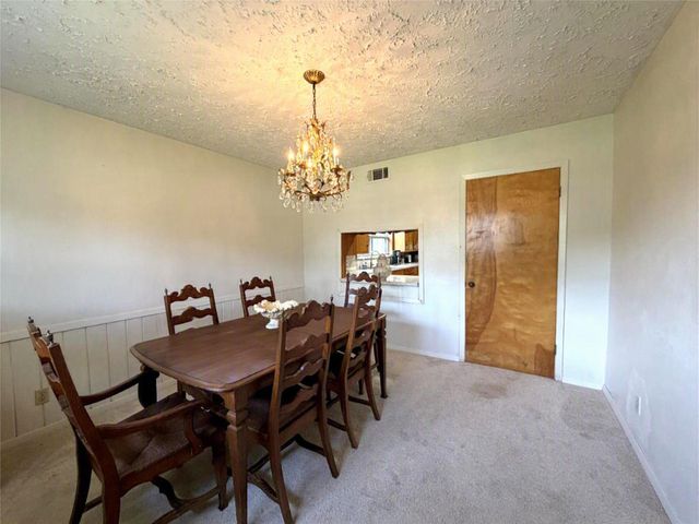 2603 Brom Bones Boulevard, Pearland, TX 77581
