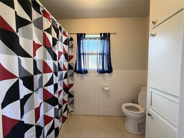 2603 Brom Bones Boulevard, Pearland, TX 77581