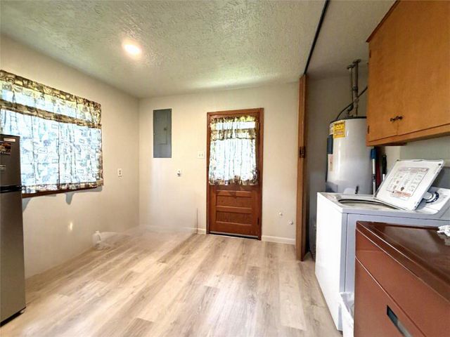 2603 Brom Bones Boulevard, Pearland, TX 77581