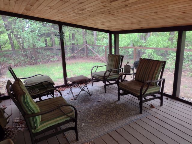 7129 Evergreen Ln, Ganges Twp, MI 49408