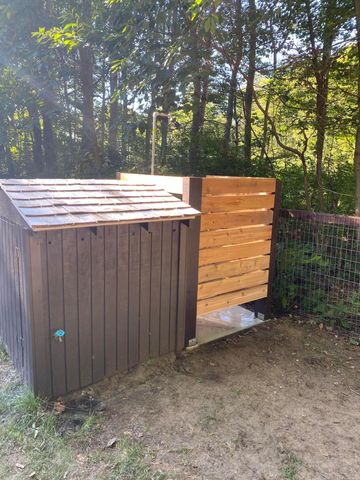 7129 Evergreen Ln, Ganges Twp, MI 49408