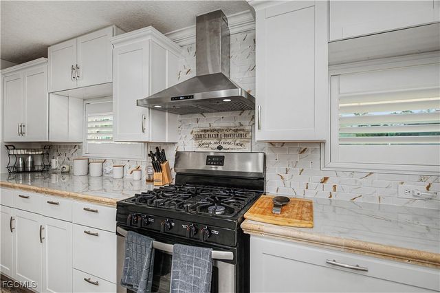 825 S Romero ST, Clewiston, FL 33440