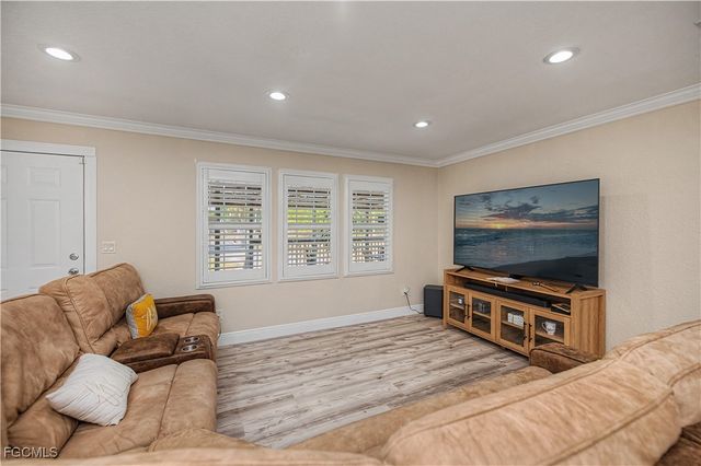 825 S Romero ST, Clewiston, FL 33440