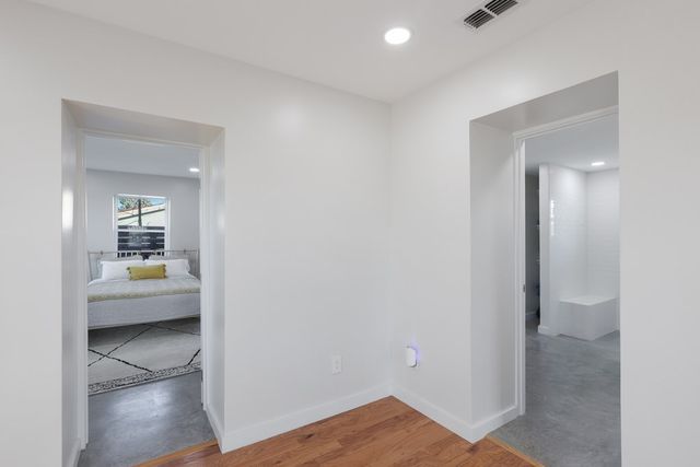 1319 Sacramento, Marfa, TX 79842