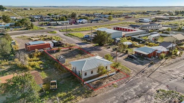 1319 Sacramento, Marfa, TX 79842