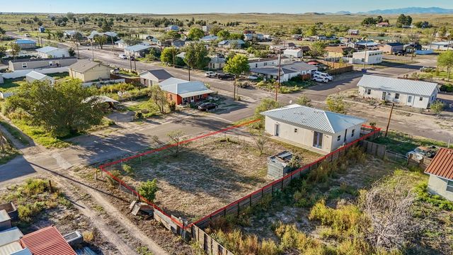 1319 Sacramento, Marfa, TX 79842