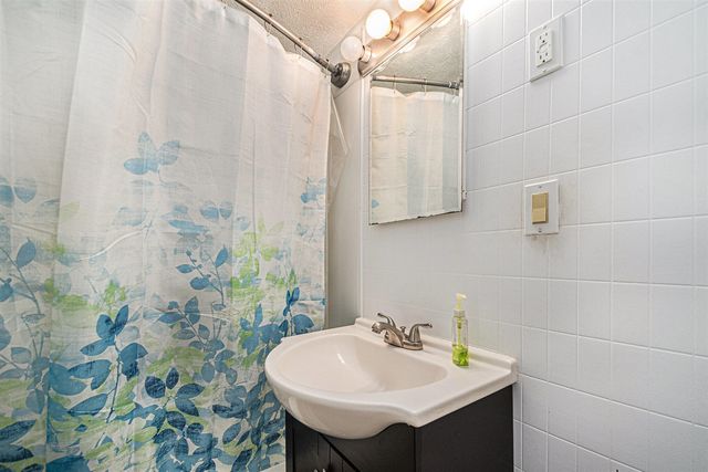 12366 Lubke Road, New Buffalo, MI 49117