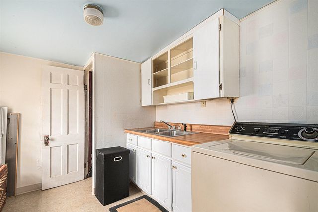 12366 Lubke Road, New Buffalo, MI 49117