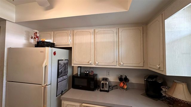 9783 86TH AVENUE, Seminole, FL 33777