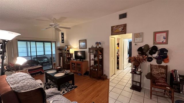 9783 86TH AVENUE, Seminole, FL 33777