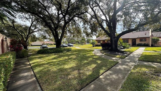 9783 86TH AVENUE, Seminole, FL 33777