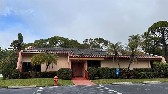 9783 86TH AVENUE, Seminole, FL 33777