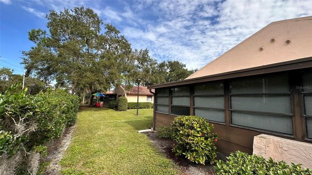 9783 86TH AVENUE, Seminole, FL 33777