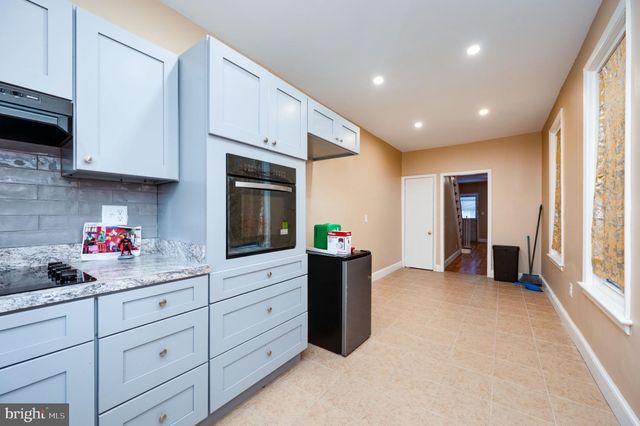 1240 SPRING ST, Reading, PA 19604