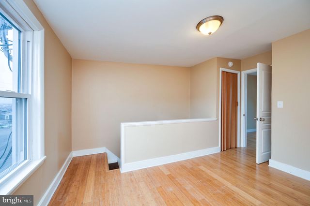 1240 SPRING ST, Reading, PA 19604