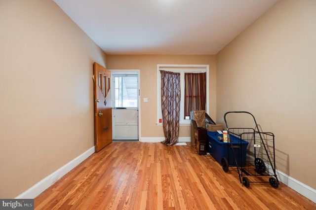 1240 SPRING ST, Reading, PA 19604