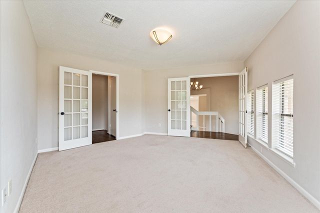 11530 Ella Lee Lane, Houston, TX 77077